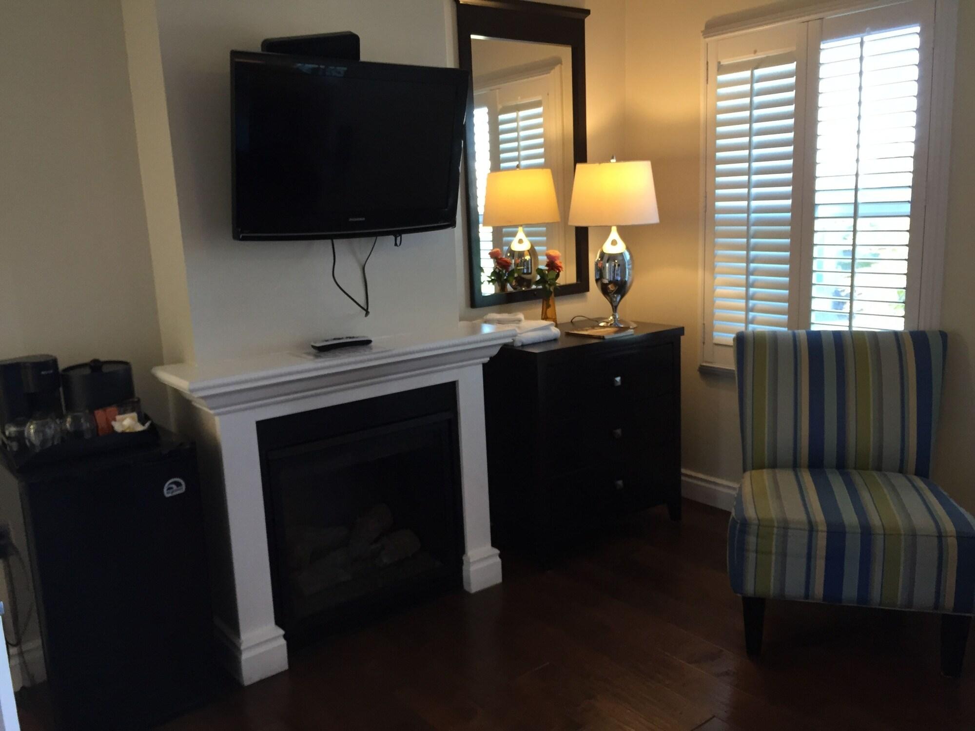 Beach Bungalow Inn And Suites Morro Bay Exteriör bild