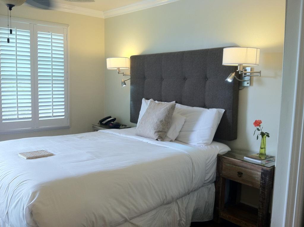 Beach Bungalow Inn And Suites Morro Bay Rum bild