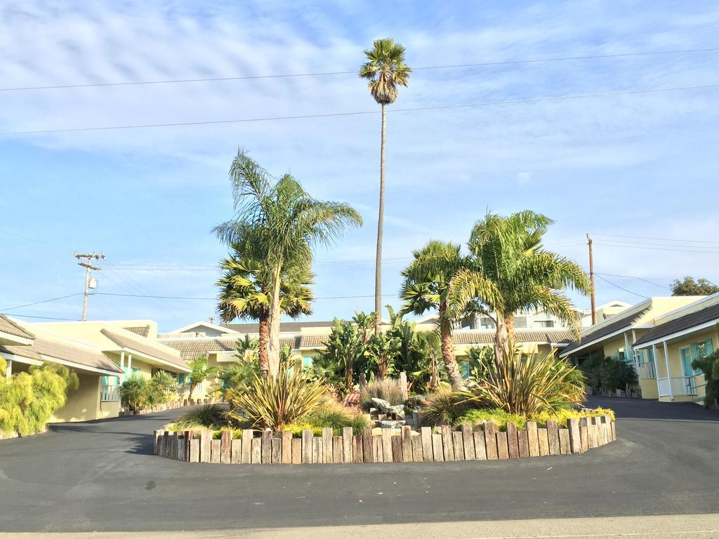 Beach Bungalow Inn And Suites Morro Bay Exteriör bild